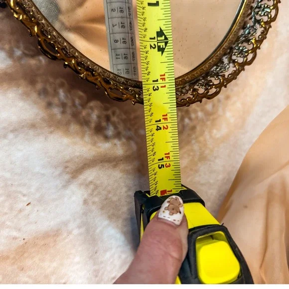 Gold Oval Regency Vanity Mirrored Tray - Picture 7 of 8